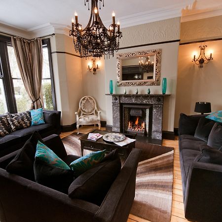 The Grafton Hotell Harrogate Eksteriør bilde The Drawing Room at The Old Vicarage