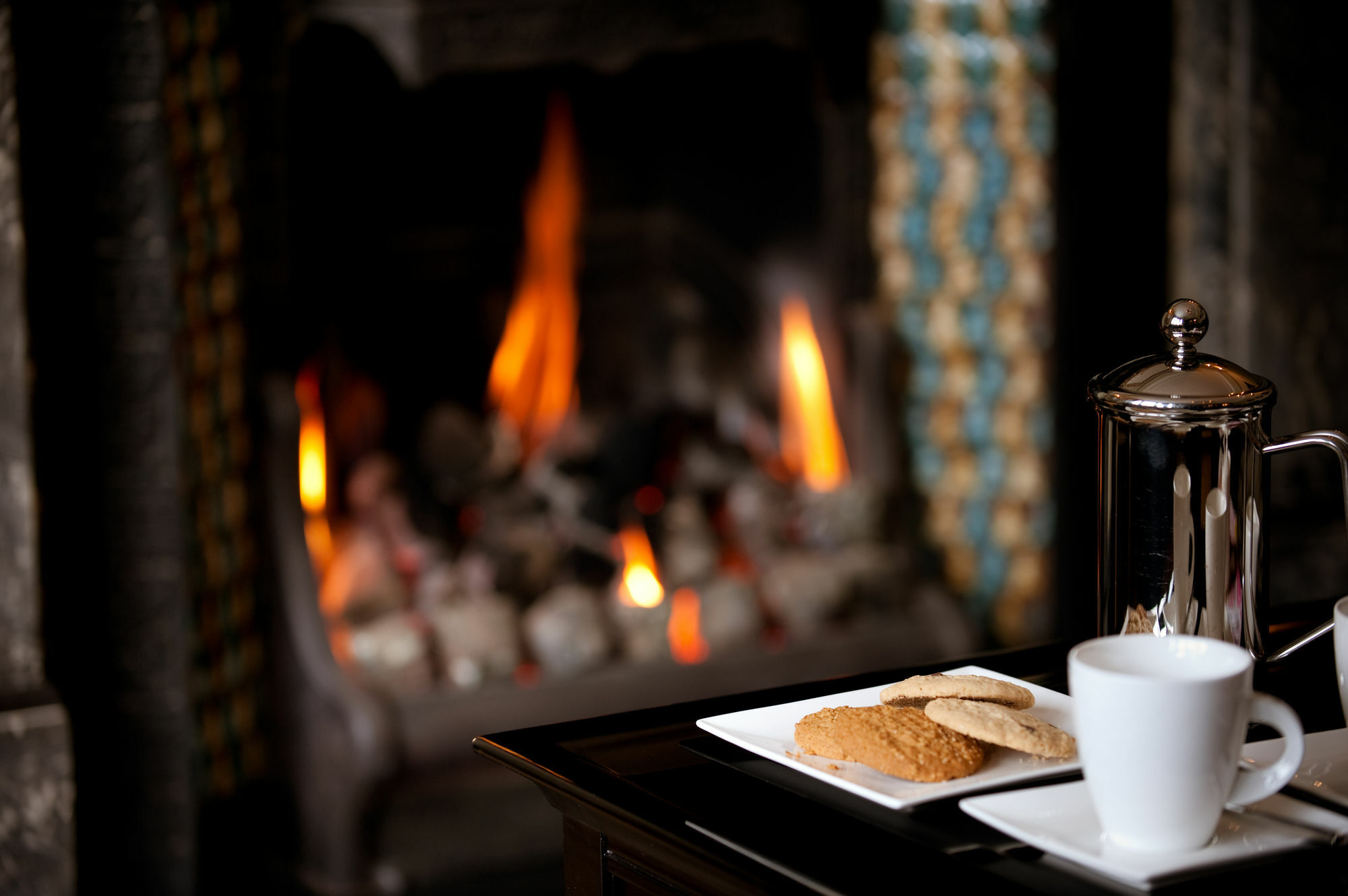 The Grafton Hotell Harrogate Eksteriør bilde A fireplace in the hotel